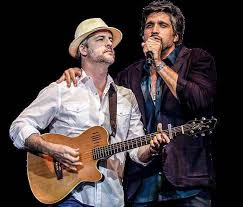 Foto promocional de Victor e Leo